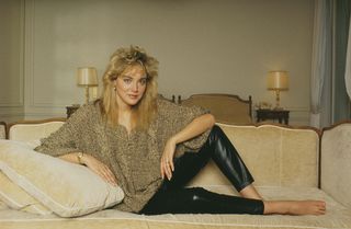 Sharon Stone feet photo thumbnail