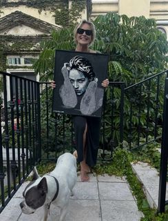 Sharon Stone feet photo thumbnail