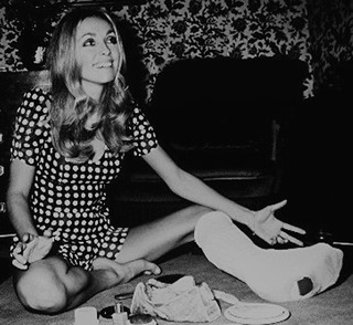 Sharon Tate feet photo thumbnail