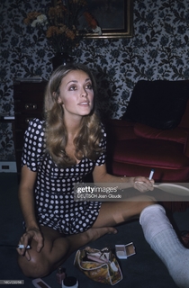 Sharon Tate feet photo thumbnail