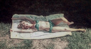 Sharon Tate feet photo thumbnail