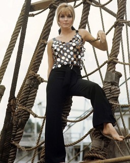 Sharon Tate feet photo thumbnail