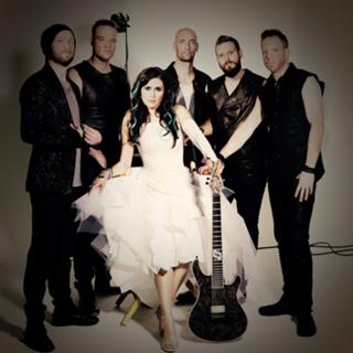 Sharon den Adel feet photo 17