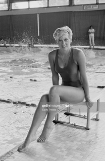 Sharron Davies feet photo 2