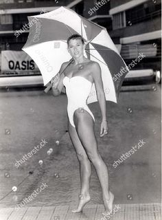 Sharron Davies feet photo 20