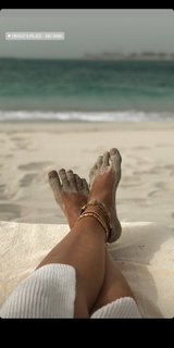 Sharvari Wagh feet photo thumbnail
