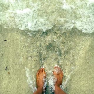 Shaun Robinson feet photo 3