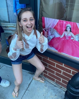 Shauna Rae feet photo thumbnail