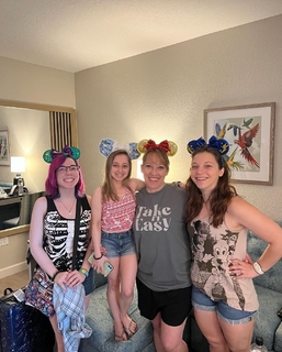 Shauna Rae feet photo thumbnail