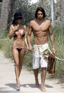 Shauna Sand feet photo thumbnail