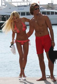Shauna Sand feet photo thumbnail
