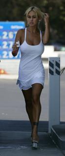 Shauna Sand feet photo thumbnail