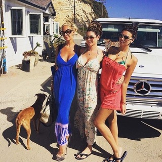 Shauna Sand feet photo thumbnail