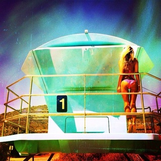 Shauna Sand feet photo thumbnail