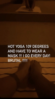 Shauna Sand feet photo thumbnail