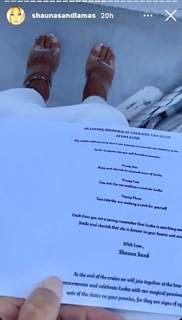 Shauna Sand feet photo thumbnail