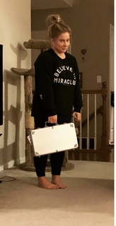 Shawn Johnson feet photo thumbnail