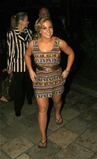 Shawn Johnson feet photo thumbnail