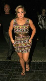 Shawn Johnson feet photo thumbnail