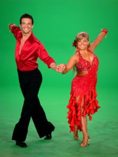 Shawn Johnson feet photo thumbnail