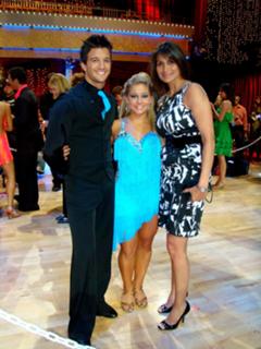 Shawn Johnson feet photo thumbnail