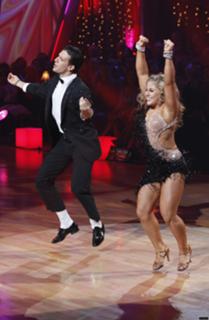 Shawn Johnson feet photo thumbnail