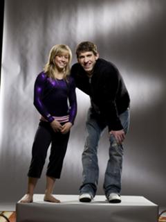 Shawn Johnson feet photo thumbnail