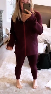 Shawn Johnson feet photo thumbnail