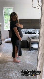 Shawn Johnson feet photo thumbnail