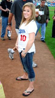 Shawn Johnson feet photo thumbnail