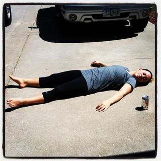 Shawn Johnson feet photo thumbnail