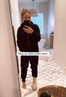 Shawn Johnson feet photo thumbnail