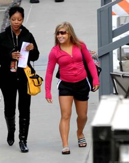 Shawn Johnson feet photo thumbnail