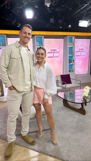 Shawn Johnson feet photo thumbnail