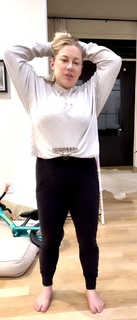 Shawn Johnson feet photo thumbnail