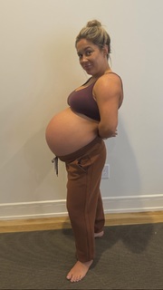 Shawn Johnson feet photo thumbnail