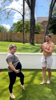 Shawn Johnson feet photo thumbnail