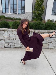 Shawn Johnson feet photo thumbnail