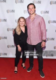 Shawn Johnson feet photo 8