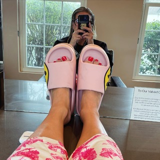 Shawn Killinger feet photo thumbnail