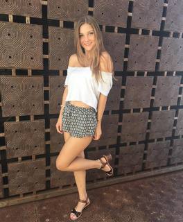 Shawna Della-Ricca feet photo thumbnail
