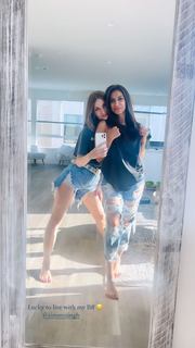 Shawna Della-Ricca feet photo thumbnail