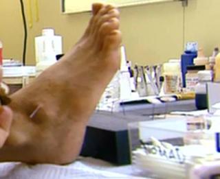 Shawnee Smith feet photo thumbnail