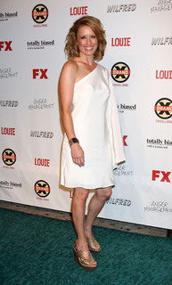 Shawnee Smith feet photo thumbnail