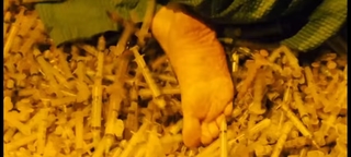 Shawnee Smith feet photo thumbnail