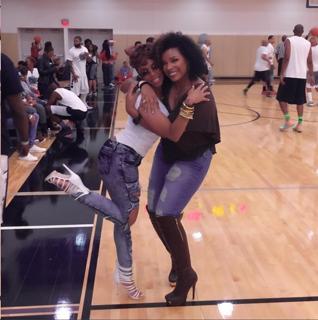 Shay Johnson feet photo 9