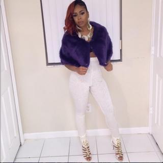 Shay Johnson feet photo 15