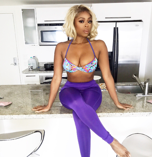 Shay Johnson feet photo 15