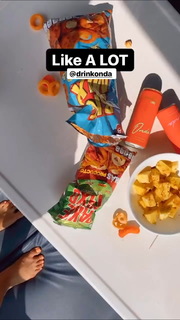 Shay Mitchell feet photo thumbnail