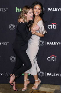 Shay Mitchell feet photo thumbnail